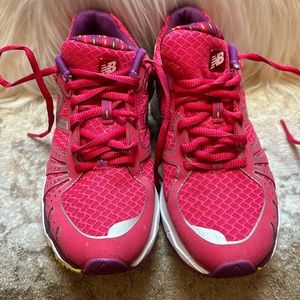 Preloved worn once New Balance Sneakers